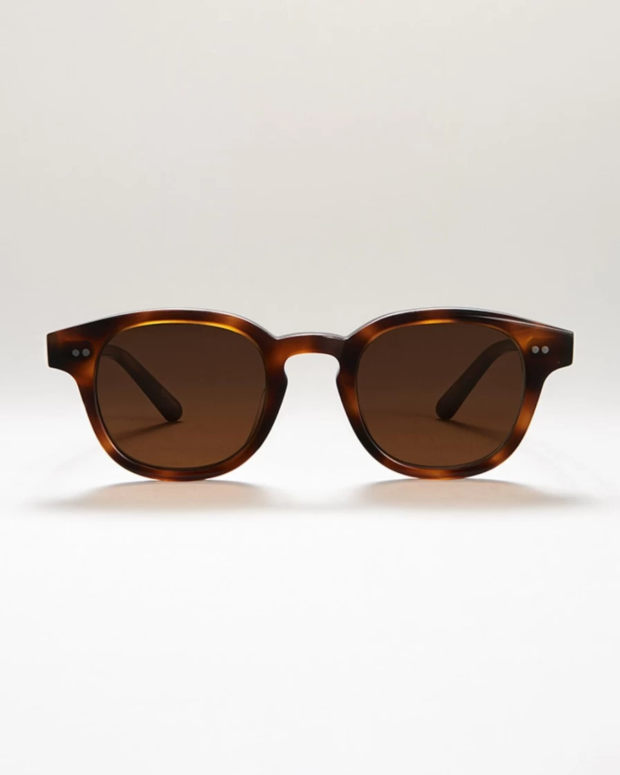 Chimi Women's 01 Tortoise Shell Sunglasses – Stylish & Elegant