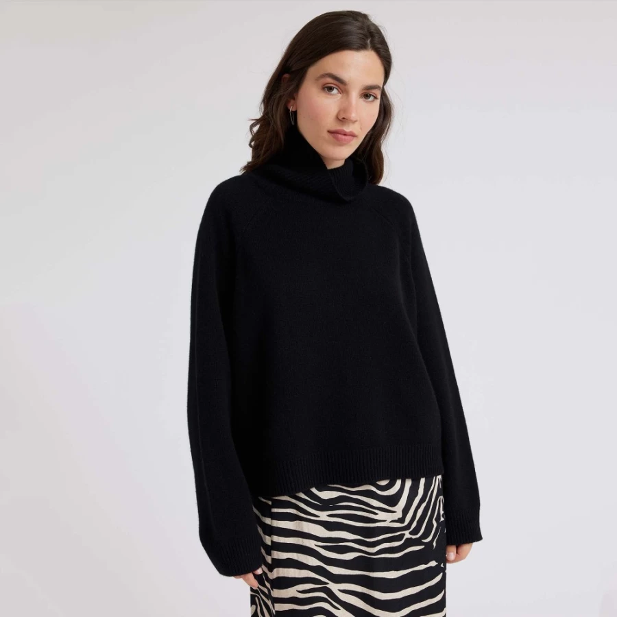Idano Women's Martine Black Jumper - Stylish Knit Sweater for Women