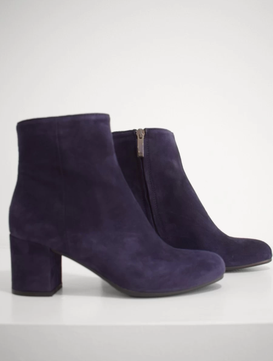 Donna Lei Women's Brooklyn Boot in Navy - Stylish Ankle Boots for Women