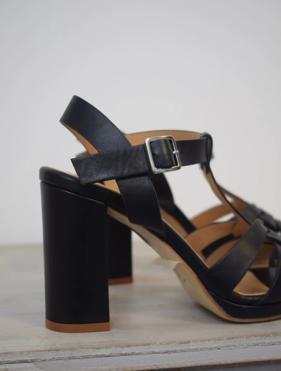 Chiara Carrino Women's Diana Nero Sandals - Elegant Black Sandals for Women