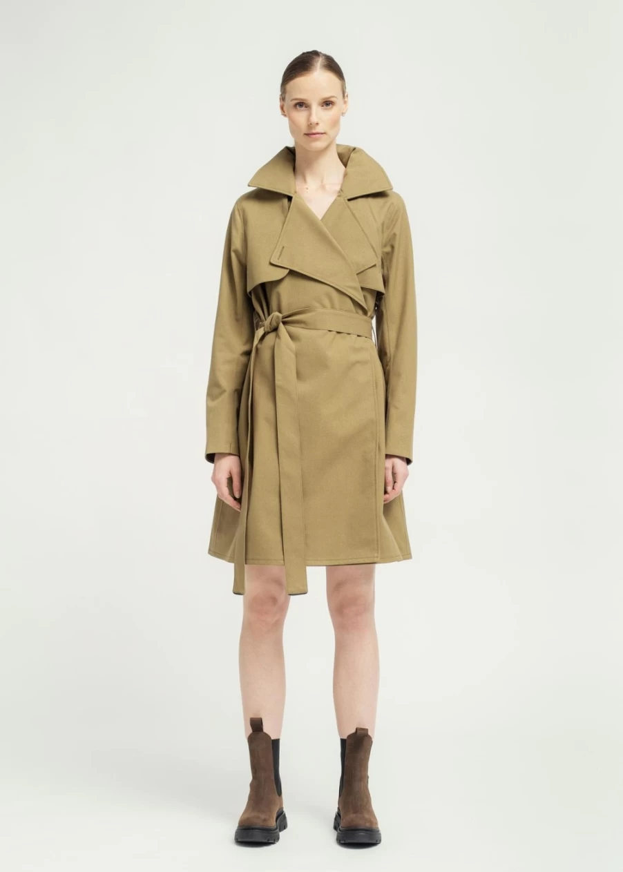 BRGN Women's Yr Coat in Lizard Green - Stylish Outerwear for Women