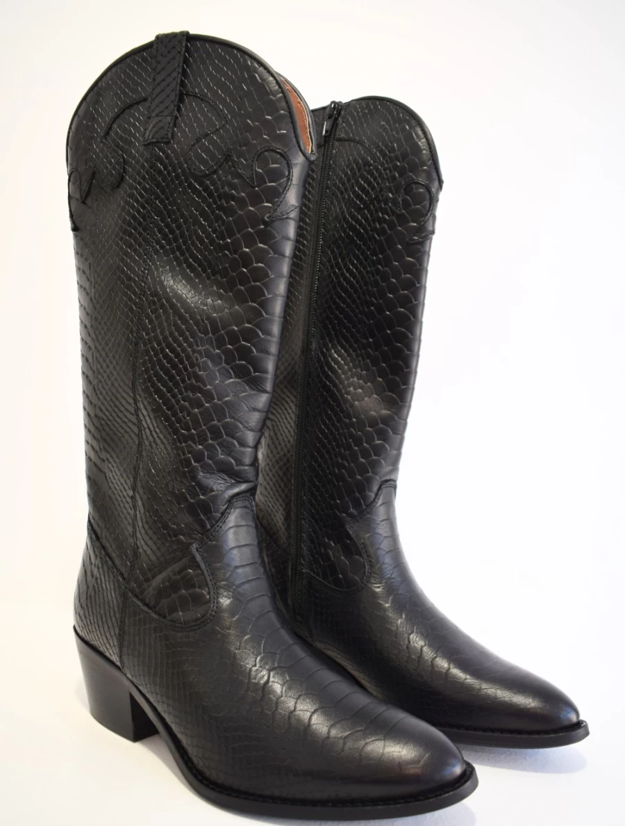 DWRS Women's Boise Crocodile Embossed Western Boots in Black