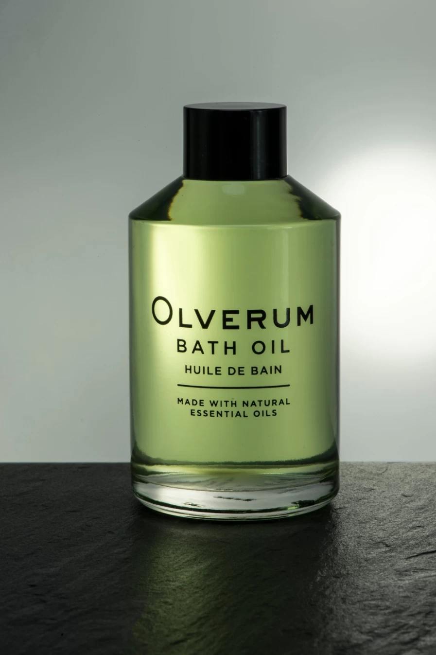 Olverum Relaxing Bath Oil for Women - 125ml Aromatherapy Essential Oil Blend for Stress Relief & Muscle Relaxation