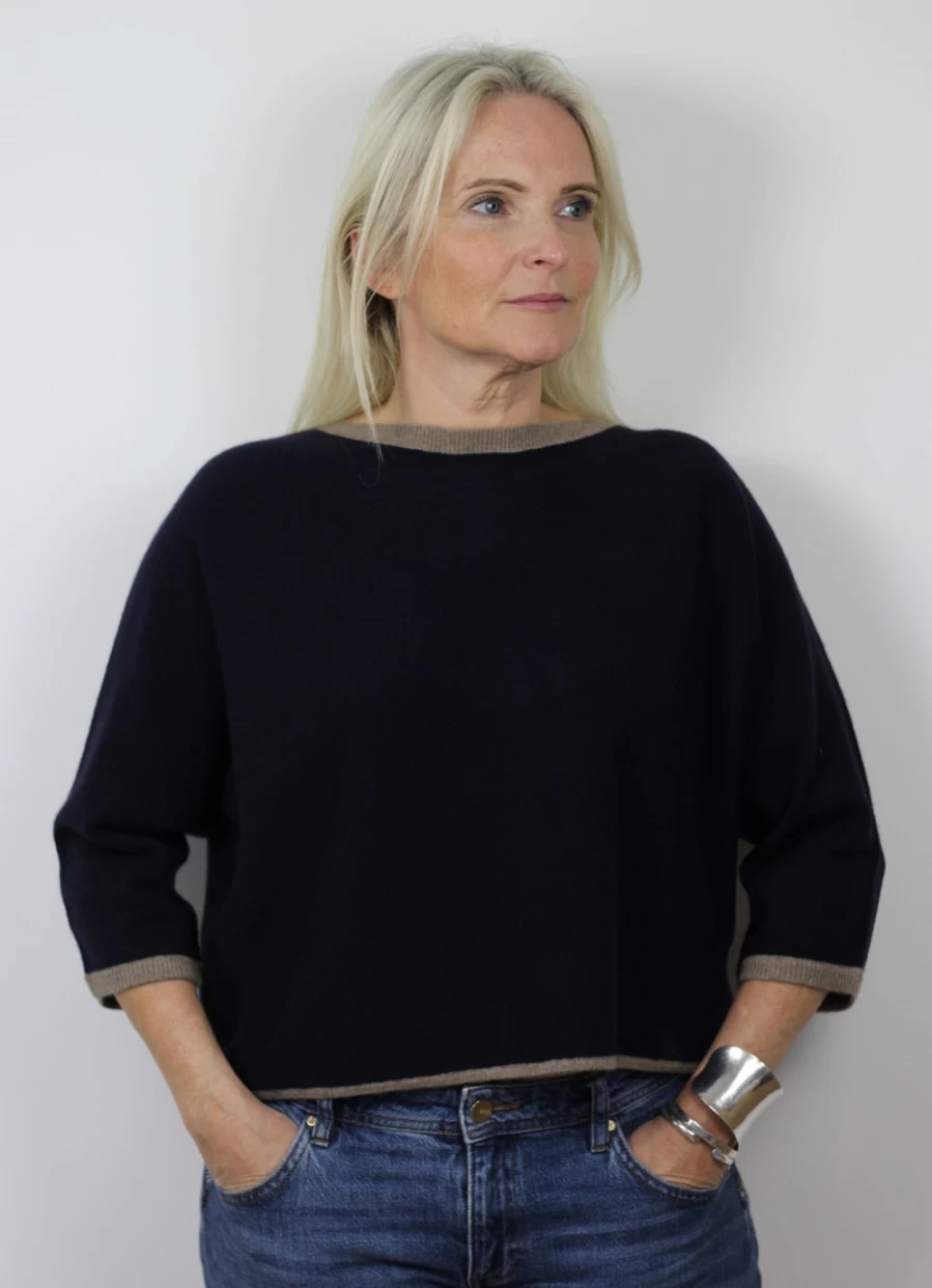 Sass & Edge Women's Canonbie Button Cashmere Contrast Sweater