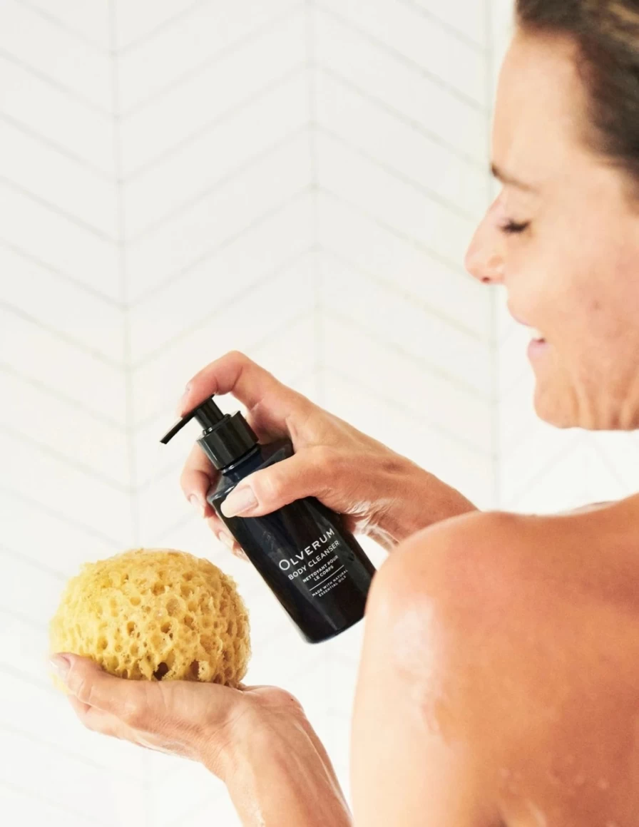 Olverum Aromatherapy Body Wash for Women - 250ml Natural Cleanser with Essential Oils