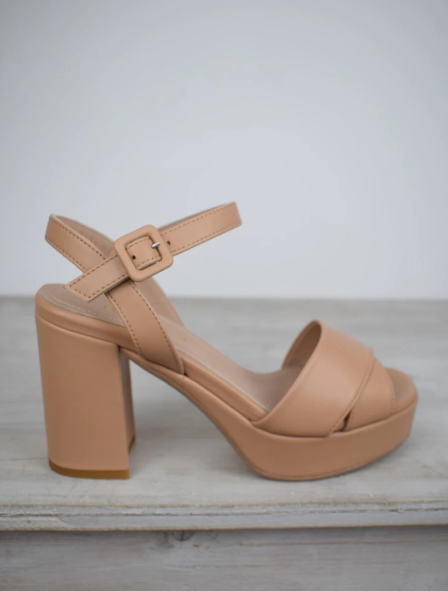 Donna Lei Women's Nude Dubai Sandals – Elegant Comfort Footwear