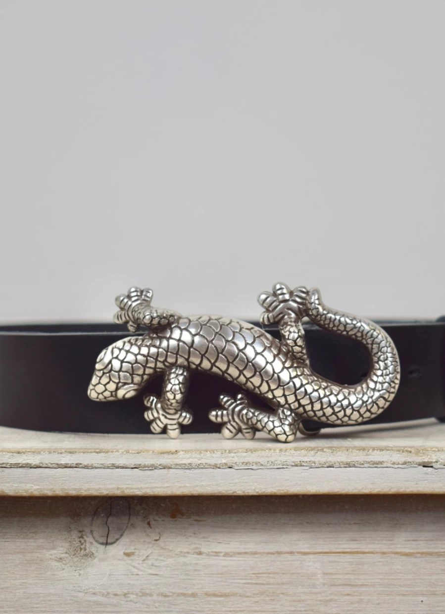 Sous Les Paves Women's Black Leather Belt with Silver Salamander Buckle
