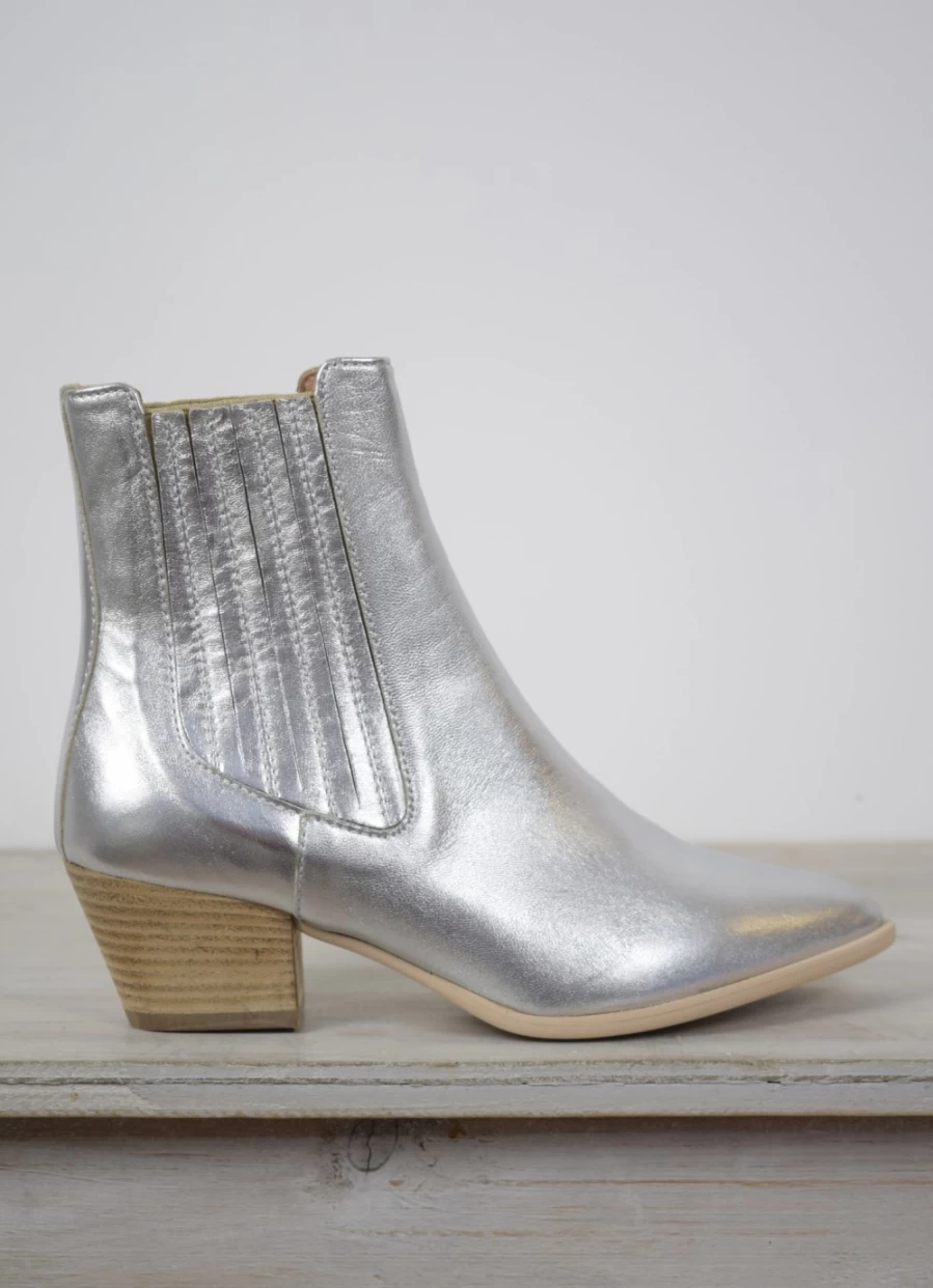 Donna Lei Women's Berg Wash Boots in Argento Silver - Stylish & Comfortable Footwear