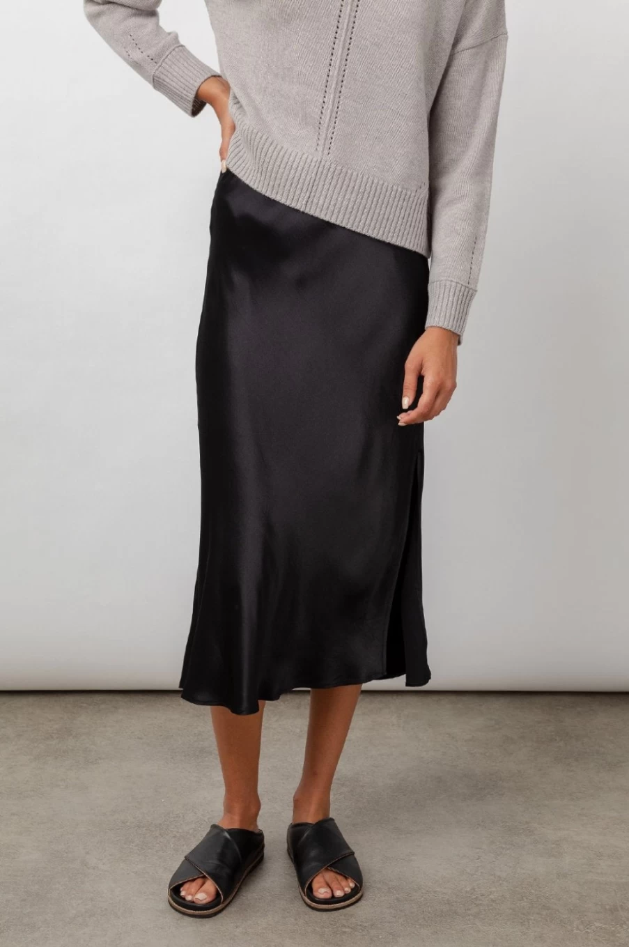 Rails Women's Maya Black Skirt - Stylish & Comfortable Mid-Length Skirt