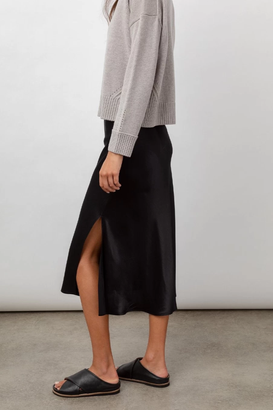 Rails Women's Maya Black Skirt - Stylish & Comfortable Mid-Length Skirt