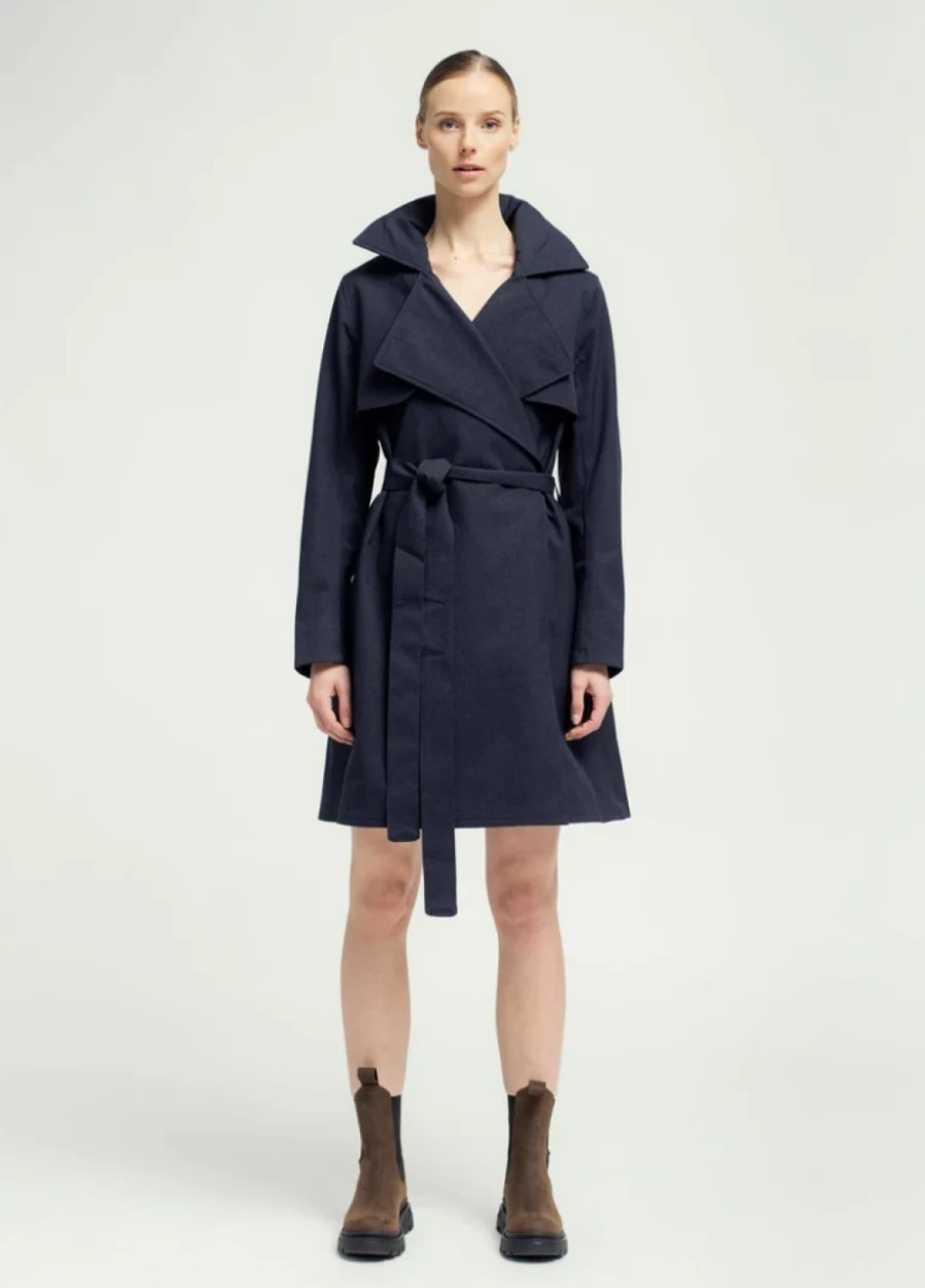 BRGN Women's Yr Coat in Dark Navy - Stylish Winter Outerwear